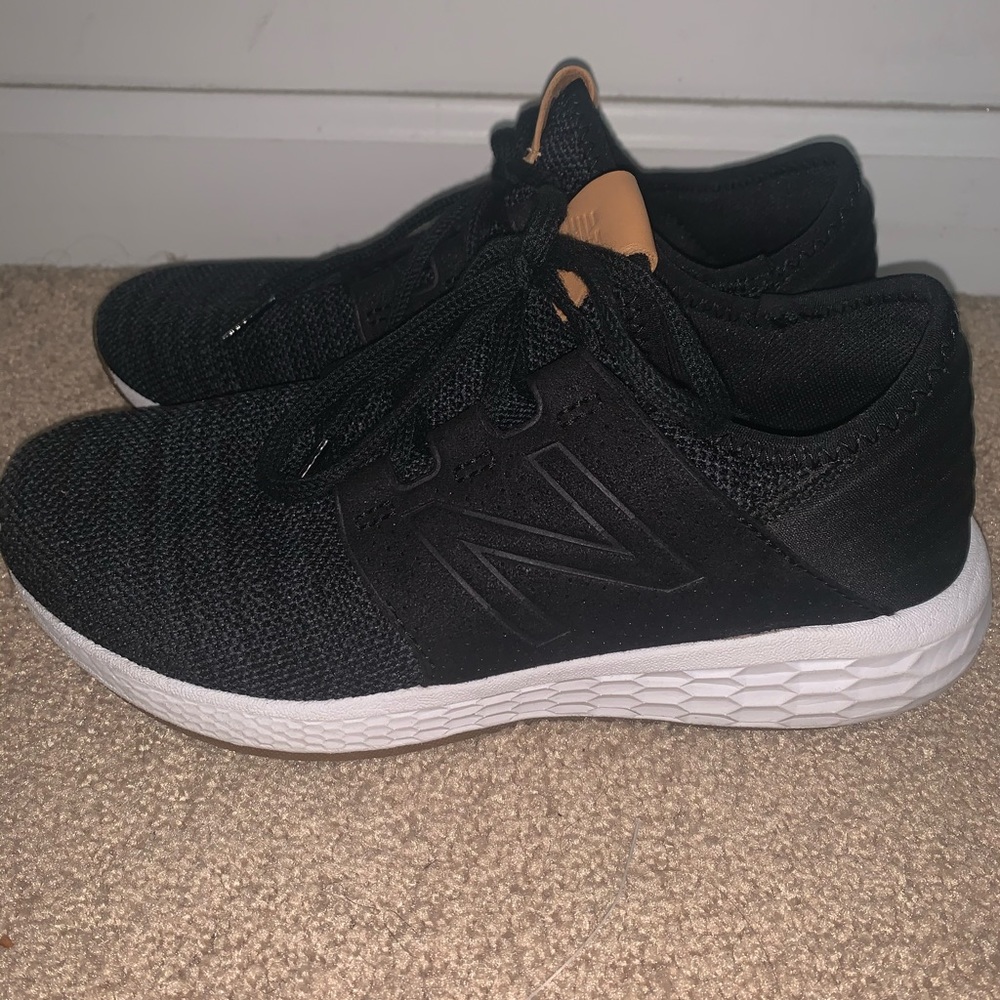 Black New Balance Shoe
